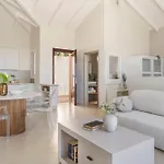 Magganos Sunset Villa *