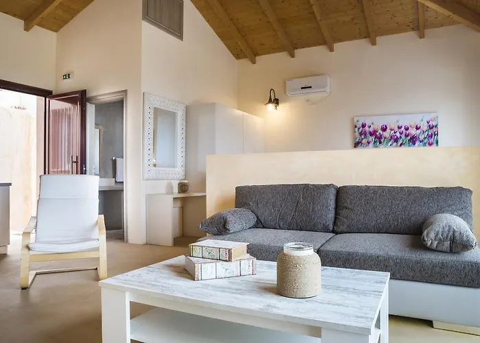 Magganos Sunset Villa