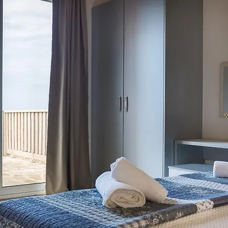 Magganos Sunset ヴィラ