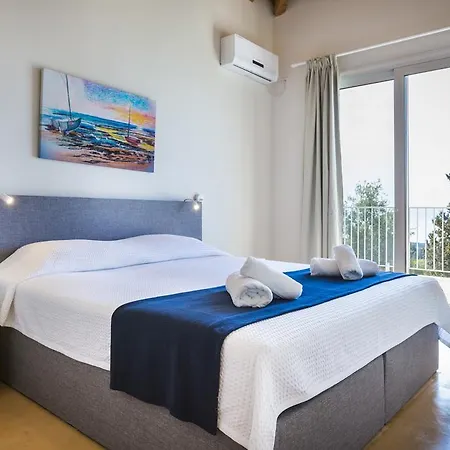 Magganos Sunset Villas Фискардон